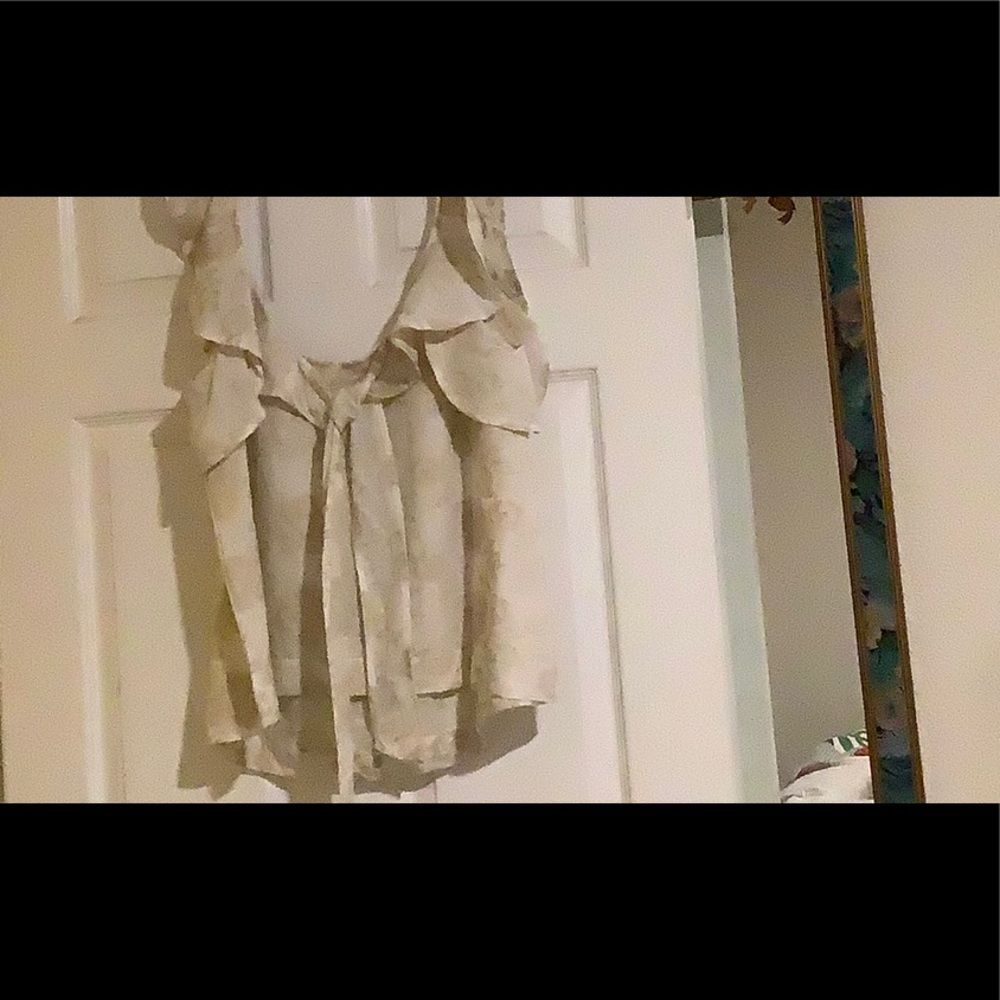 Sezane Cream Floral Tie Back Ruffle Blouse Size 42. - Picture 5 of 6